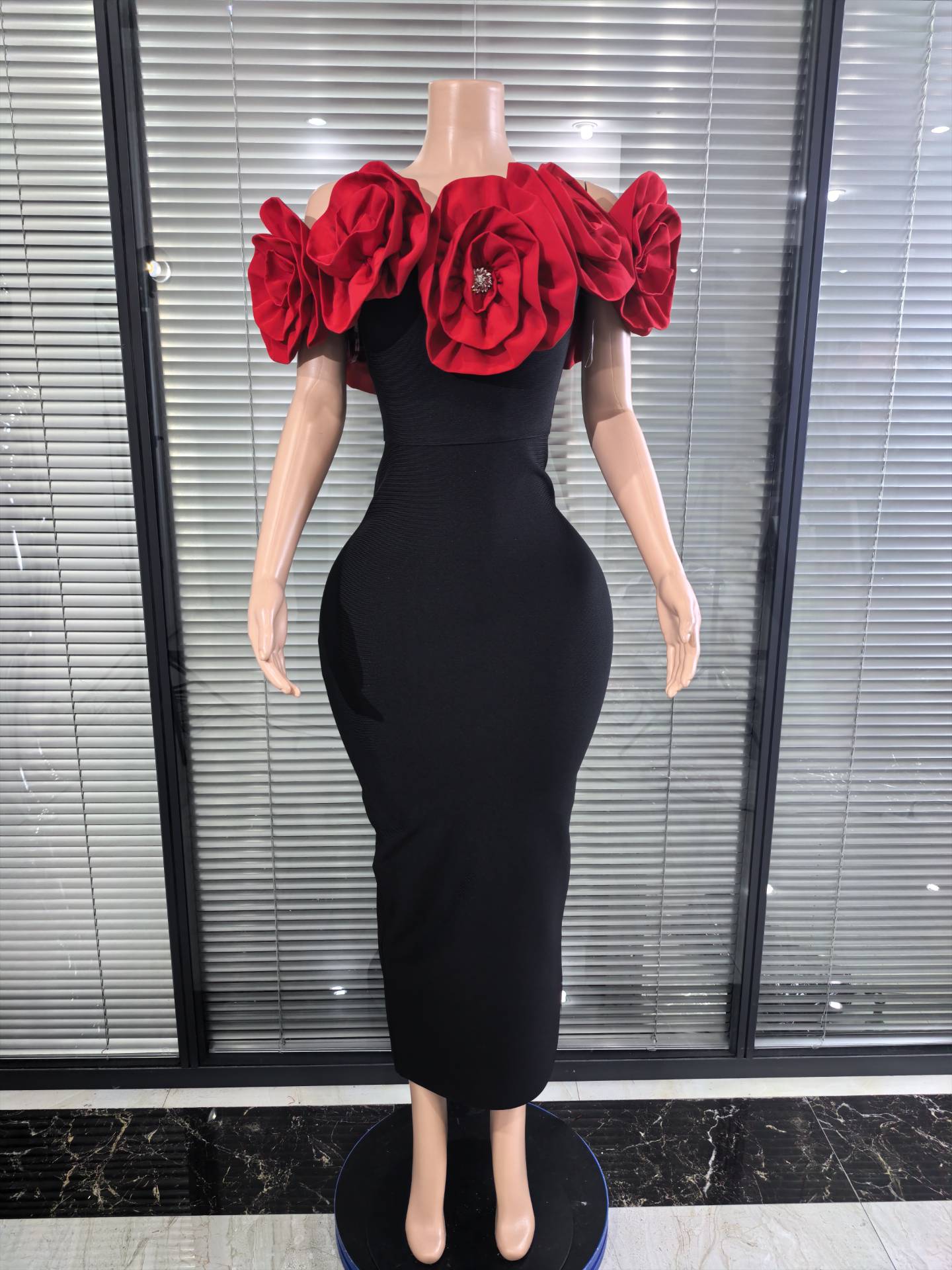 Red White Women Sexy Strapless - огляд і ціна Women'S Red Formal Wear
