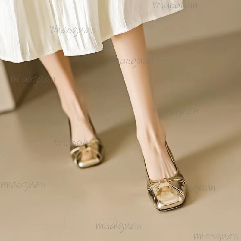 Cover Toe Low Heel Pumps Women - огляд і ціна Womens Heels